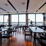 M1 Club Hotel Odessa