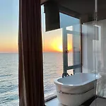 M1 Club Hotel 5*