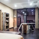 Hotel M1 Club