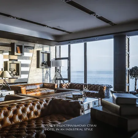 M1 Club Hotel 5*