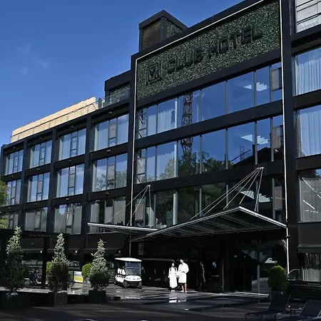 M1 Club Hotel Odessa