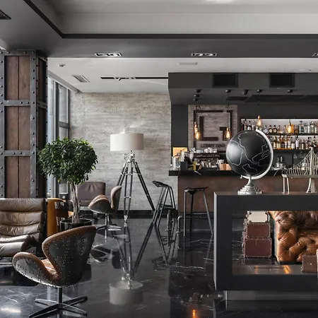 Hotel M1 Club 5*