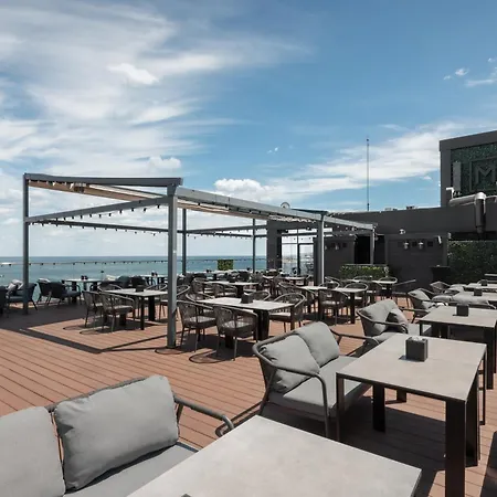 Hotel M1 Club 5*