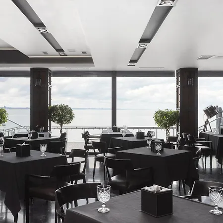 Hotel M1 Club 5*