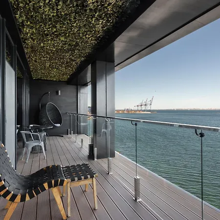 M1 Club Hotel Odessa