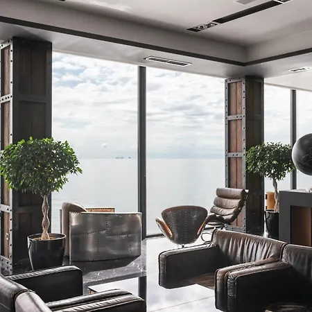 Hotel M1 Club 5*