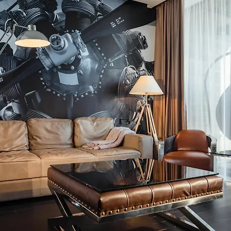 M1 Club Hotel 5*