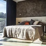M1 Club Hotel