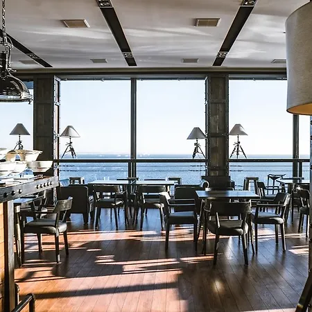 M1 Club Hotel Odessa