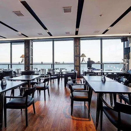 M1 Club Hotel Odessa
