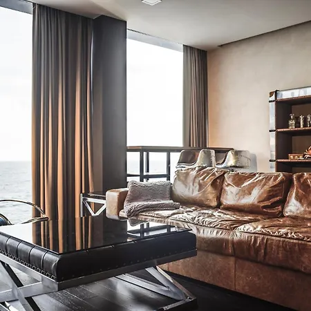M1 Club Hotel