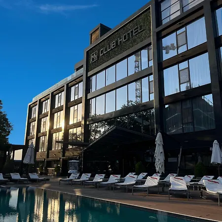 M1 Club Hotel Odessa